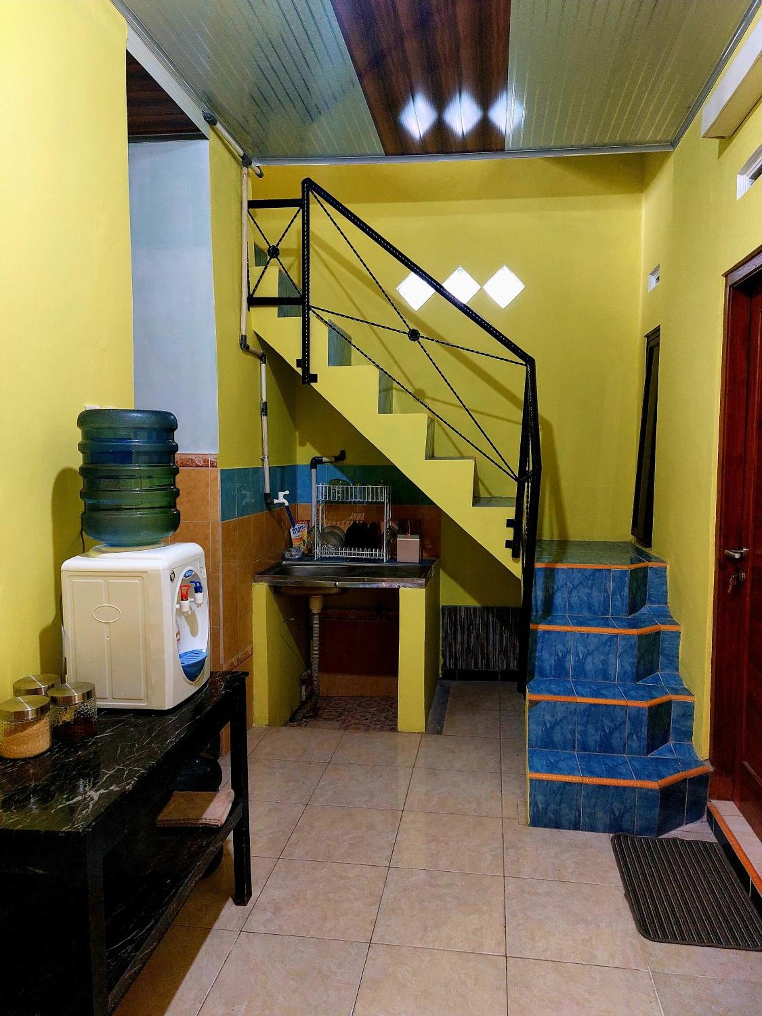 מלון יוגיאקרטה Griya Tugu Jogja Syariah מראה חיצוני תמונה